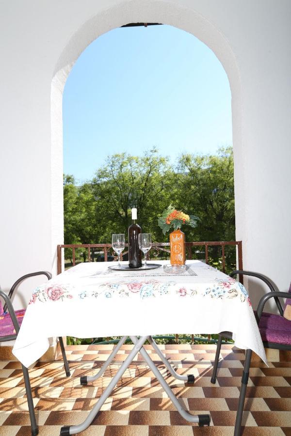 Apartment Fam Tomasic Baska (Krk)
